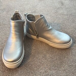 Lands End zip up girls boots